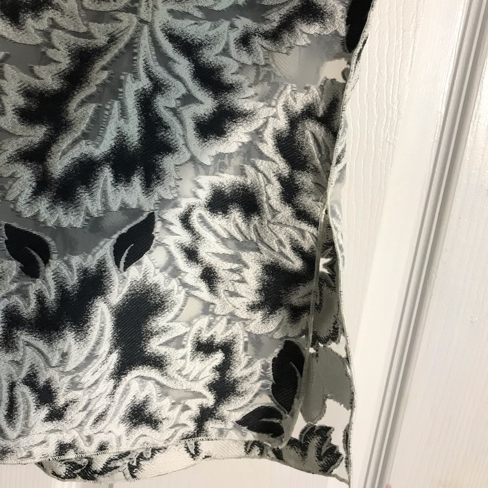 Margot Rozanska Sheer Black and White Leaf Pattern Jacket Top M - Picture 6 of 8